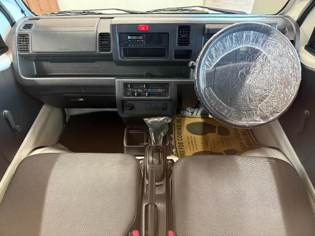 ハイゼットトラック パネルバン　ハイルーフ　内装クリーニング済・外装仕上済・荷箱内寸：奥行１９３×幅１３１×高さ１２５×荷台高さ６７（23枚目）