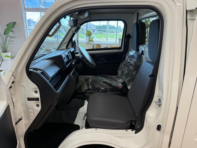 ハイゼットトラック パネルバン　ハイルーフ　内装クリーニング済・外装仕上済・荷箱内寸：奥行１９３×幅１３１×高さ１２５×荷台高さ６７（26枚目）