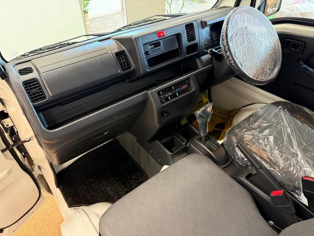 ハイゼットトラック パネルバン　ハイルーフ　内装クリーニング済・外装仕上済・荷箱内寸：奥行１９３×幅１３１×高さ１２５×荷台高さ６７（30枚目）
