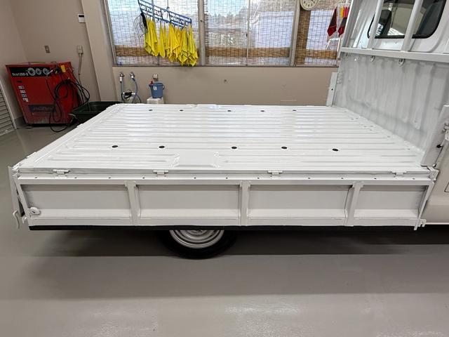 ライトエーストラック ＤＸ　Ｘエディション　キーレス・パワーウィンドウ・荷台再塗装済・外装仕上済（18枚目）