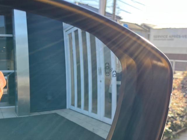 208 GT アルカンターラシート シートヒーター付 キーフリー ブルートゥース LEDライト バックモニター アクティブクルーズコントロール(28枚目)