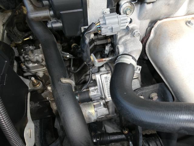 アコード ＳｉＲ－Ｔ　５速マニュアル　タイミングベルト交換済みステカ有　車高調　社外　１５インチ　アルミホイール　ＥＴＣ　ネ社タトマフラー社外ステアリング　キーレス　ＥＴＣサンルーフ車検９年４月２９日７５（29枚目）