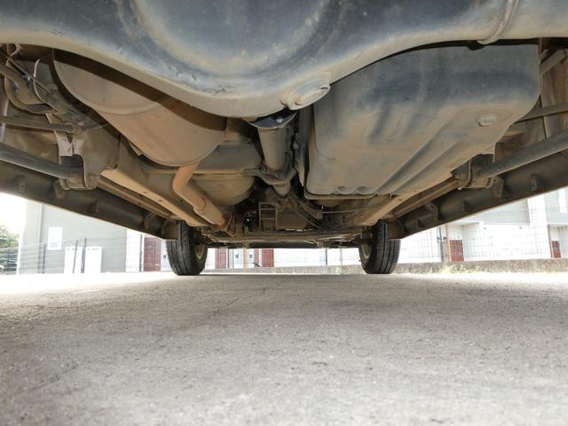 テリオスキッド カスタム メモリアルエディション 車検令和9年2月20日 色替車 電動メッキミラー。フォグランプ・純正エアロ・大型バイザー・肘掛けキーレス 修復歴無し電動格納ミラー アルミホイール 19 295(49枚目)