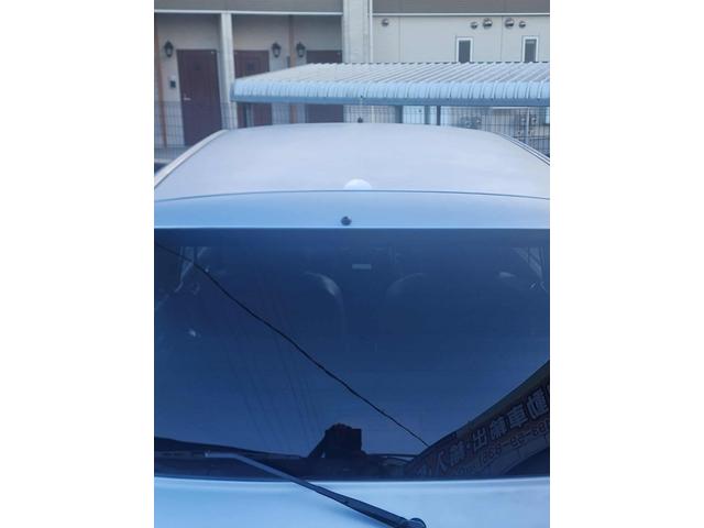 ミラジーノ ミニライトスペシャルターボ タイミングベルト交換済みステカ有 修復歴 無し AT車 社外アルミホイール 電動格納ミラー 衝突安全ボディ エアコン エアバッグ Wエアバッグ ターボ パワーステアリング 運転席パワーウィンド 11(10枚目)