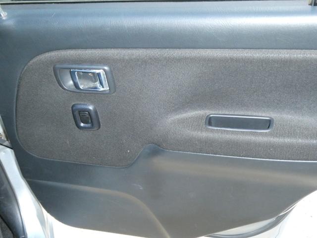 ミラジーノ ミニライトスペシャルターボ タイミングベルト交換済みステカ有 修復歴 無し AT車 社外アルミホイール 電動格納ミラー 衝突安全ボディ エアコン エアバッグ Wエアバッグ ターボ パワーステアリング 運転席パワーウィンド 11(48枚目)