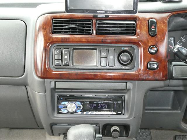 チャレンジャー X 走行距離84994 KM 4WD車 修復歴 無しV6 ENGINE WIDE BODYアルミホイール 寒冷地仕様車 色替車寒冷地仕様車 運転席エアバッグ 助手席エアバッグ 57 513(10枚目)