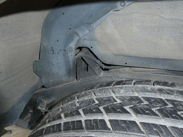 チャレンジャー X 走行距離84994 KM 4WD車 修復歴 無しV6 ENGINE WIDE BODYアルミホイール 寒冷地仕様車 色替車寒冷地仕様車 運転席エアバッグ 助手席エアバッグ 57 513(48枚目)