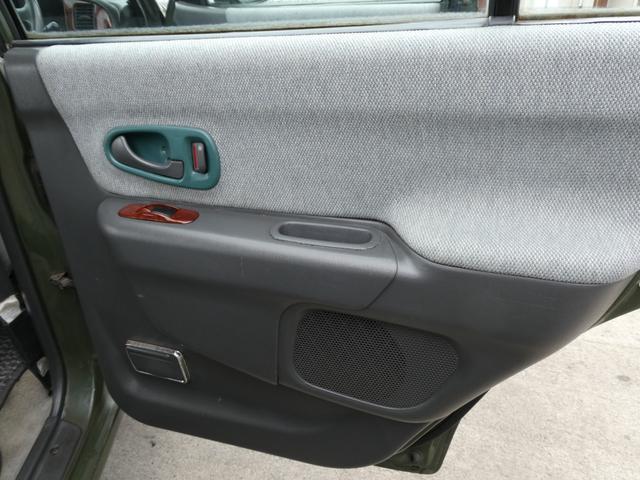 チャレンジャー X 走行距離84994 KM 4WD車 修復歴 無しV6 ENGINE WIDE BODYアルミホイール 寒冷地仕様車 色替車寒冷地仕様車 運転席エアバッグ 助手席エアバッグ 57 513(58枚目)