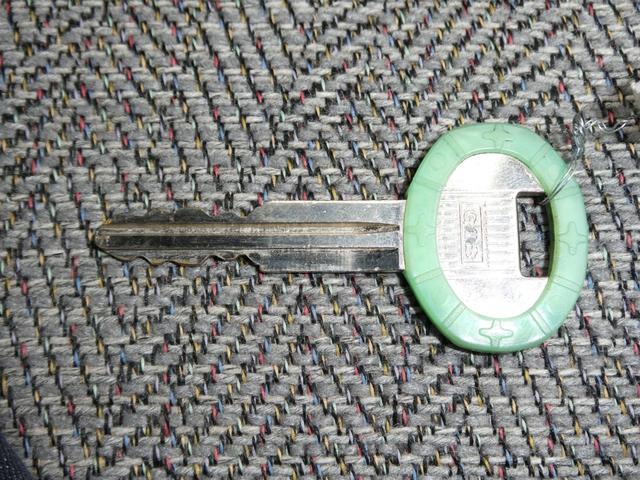 チャレンジャー X 走行距離84994 KM 4WD車 修復歴 無しV6 ENGINE WIDE BODYアルミホイール 寒冷地仕様車 色替車寒冷地仕様車 運転席エアバッグ 助手席エアバッグ 57 513(74枚目)