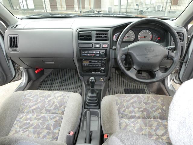 パルサー CJ-II 5速マニュアル /運転席エアバック アルミホイール電動ミラー エアコン パワーウィンドウ ラジオ 助手席エアバッグ ドアバイザータイミングチェーン式エンジン修復歴無し 25(15枚目)