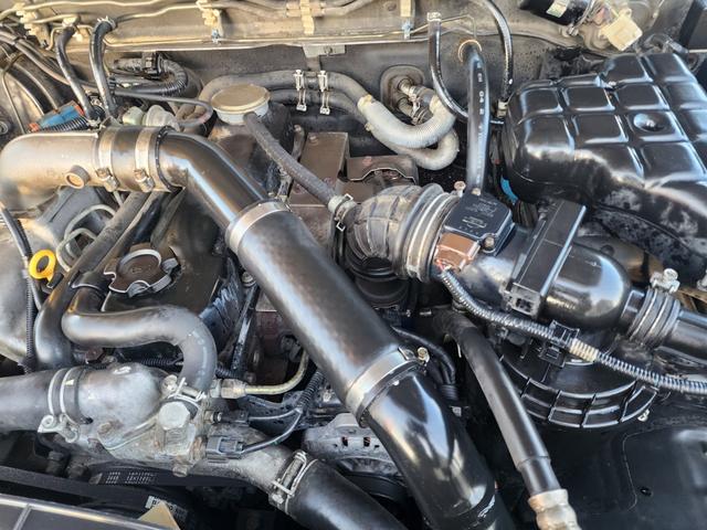 テラノ ワイド　Ｒ３ｍ　ディーゼル　車車検Ｒ９年５月１５日社外ナビ　Ｆグリルガード／運転席エアバッグ　アルミホイール　修復歴　無しフロントフォグランプ　ＡＢＳ５６（22枚目）