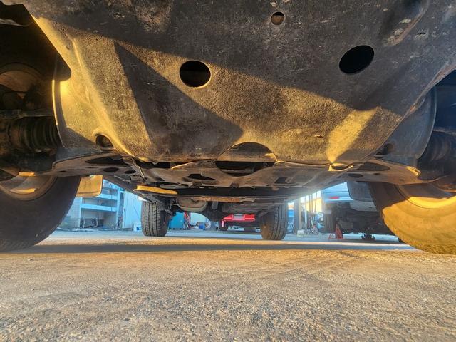 テラノ ワイド　Ｒ３ｍ　ディーゼル　車車検Ｒ９年５月１５日社外ナビ　Ｆグリルガード／運転席エアバッグ　アルミホイール　修復歴　無しフロントフォグランプ　ＡＢＳ５６（29枚目）