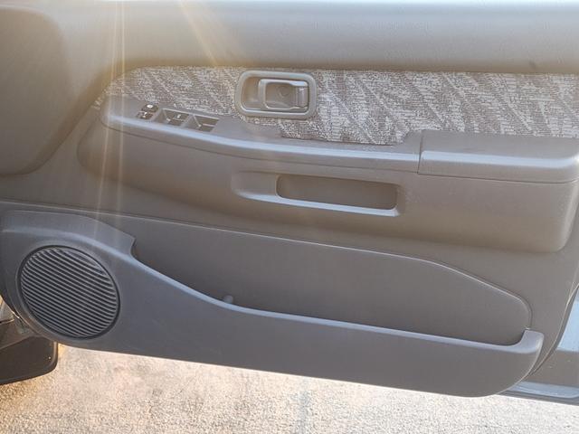 テラノ ワイド　Ｒ３ｍ　ディーゼル　車車検Ｒ９年５月１５日社外ナビ　Ｆグリルガード／運転席エアバッグ　アルミホイール　修復歴　無しフロントフォグランプ　ＡＢＳ５６（50枚目）