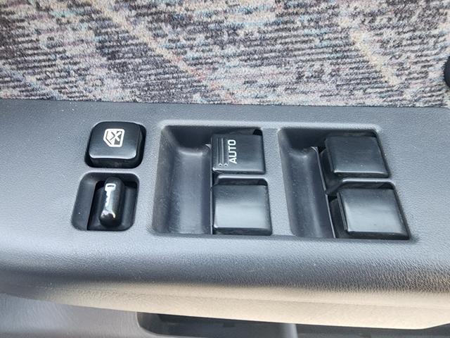 テラノ ワイド　Ｒ３ｍ　ディーゼル　車車検Ｒ９年５月１５日社外ナビ　Ｆグリルガード／運転席エアバッグ　アルミホイール　修復歴　無しフロントフォグランプ　ＡＢＳ５６（71枚目）