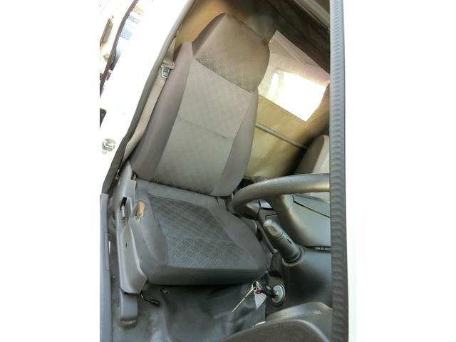 ロングDX 5ドアバン 運転席パワーウィンドウ 乗車定員3名 2.0低床 両側スライドドアタイミングチェーン式エンジン 定員3名 (33) 235(26枚目)