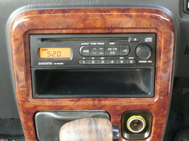 ジーノリミテッド タイミングベルト交換済/ツートンカラー/運転席エアバック/助手席エアバック/パワーウィンドウ/パワーステアリング/ホイールキャップ/社外キーレス/(10) 263(10枚目)