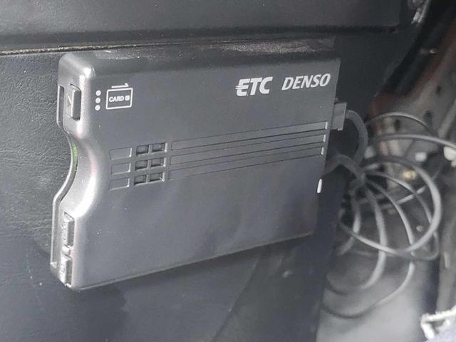 カローラレビン 　トヨタアドバンスクラブ仕様（１９８８年ＪＴＣＣ土屋武仕様）ＴＲＤマフラー加工取　付　ＷＯＲＫアルミ　フルバケットシート　ＸＹＺ車高調　リアスポイラー斉藤ｕＲｏｌｉ　Ｃａｇｅ溶接取付４９　２０８（62枚目）