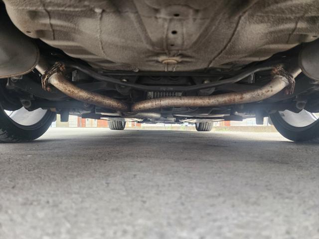 レガシィツーリングワゴン ２．０ＧＴ　サンルーフ　社外アルミホイール　ウィンカー付きドアミラー車検２年実施　必見オススメです　４ＷＤ車　ターボ車運転席エアバッグ　助手席エアバッグ　パワーシートキーレスエントリー社外　ナビ　　２５　２５６（22枚目）