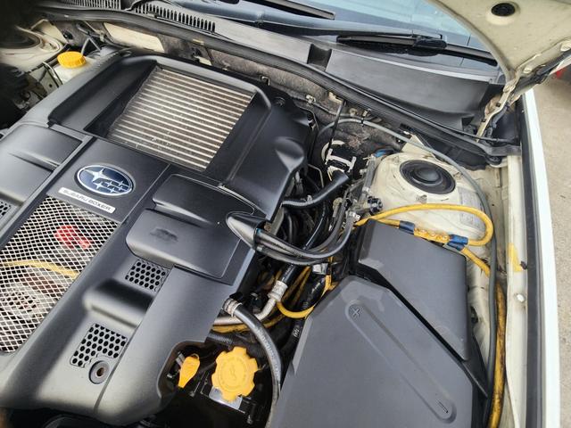 レガシィツーリングワゴン ２．０ＧＴ　サンルーフ　社外アルミホイール　ウィンカー付きドアミラー車検２年実施　必見オススメです　４ＷＤ車　ターボ車運転席エアバッグ　助手席エアバッグ　パワーシートキーレスエントリー社外　ナビ　　２５　２５６（26枚目）