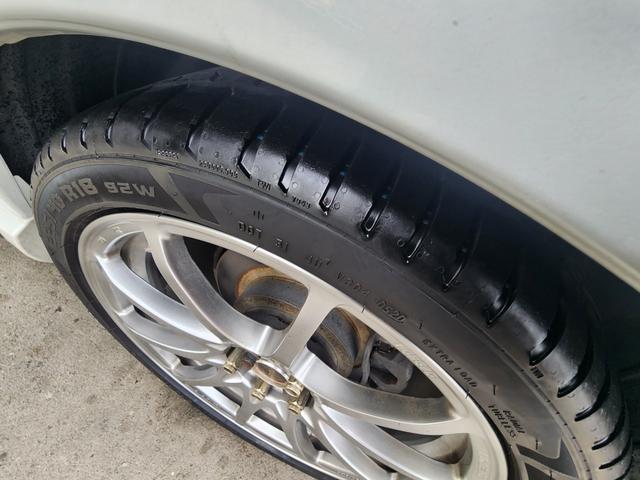 レガシィツーリングワゴン ２．０ＧＴ　サンルーフ　社外アルミホイール　ウィンカー付きドアミラー車検２年実施　必見オススメです　４ＷＤ車　ターボ車運転席エアバッグ　助手席エアバッグ　パワーシートキーレスエントリー社外　ナビ　　２５　２５６（42枚目）