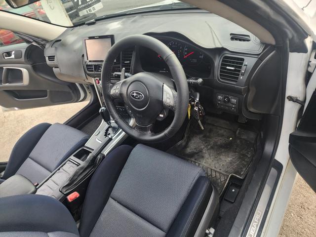 レガシィツーリングワゴン ２．０ＧＴ　サンルーフ　社外アルミホイール　ウィンカー付きドアミラー車検２年実施　必見オススメです　４ＷＤ車　ターボ車運転席エアバッグ　助手席エアバッグ　パワーシートキーレスエントリー社外　ナビ　　２５　２５６（57枚目）