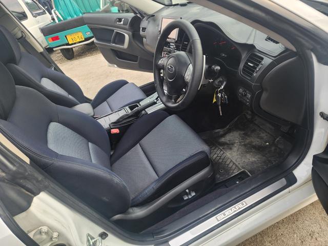 レガシィツーリングワゴン ２．０ＧＴ　サンルーフ　社外アルミホイール　ウィンカー付きドアミラー車検２年実施　必見オススメです　４ＷＤ車　ターボ車運転席エアバッグ　助手席エアバッグ　パワーシートキーレスエントリー社外　ナビ　　２５　２５６（58枚目）