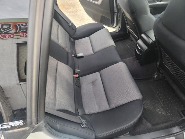 レガシィツーリングワゴン ２．０ＧＴ　サンルーフ　社外アルミホイール　ウィンカー付きドアミラー車検２年実施　必見オススメです　４ＷＤ車　ターボ車運転席エアバッグ　助手席エアバッグ　パワーシートキーレスエントリー社外　ナビ　　２５　２５６（61枚目）