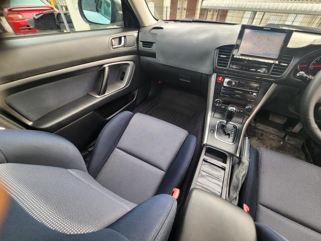 レガシィツーリングワゴン ２．０ＧＴ　サンルーフ　社外アルミホイール　ウィンカー付きドアミラー車検２年実施　必見オススメです　４ＷＤ車　ターボ車運転席エアバッグ　助手席エアバッグ　パワーシートキーレスエントリー社外　ナビ　　２５　２５６（65枚目）