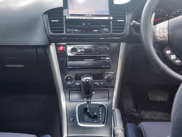 レガシィツーリングワゴン ２．０ＧＴ　サンルーフ　社外アルミホイール　ウィンカー付きドアミラー車検２年実施　必見オススメです　４ＷＤ車　ターボ車運転席エアバッグ　助手席エアバッグ　パワーシートキーレスエントリー社外　ナビ　　２５　２５６（67枚目）