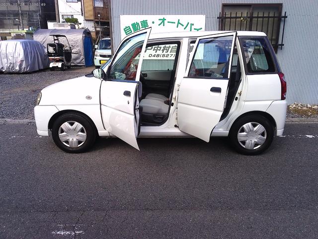 プレオ A 5MT 5速 エアバック パワステ エアコン付き キーレスエントリー 衝突安全ボディ 車検整備付 タイヤ交換 バッテリー交換 下回り防錆塗装 ベース車(5枚目)