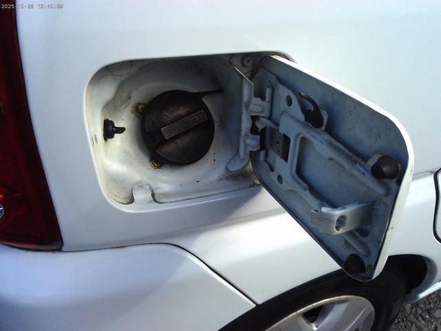 プレオ A 5MT 5速 エアバック パワステ エアコン付き キーレスエントリー 衝突安全ボディ 車検整備付 タイヤ交換 バッテリー交換 下回り防錆塗装 ベース車(18枚目)