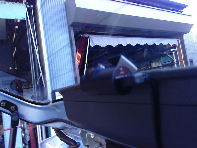 R2 i 5MTエアバッグドライブレコーダー リモコンキー ETC パワーステアリング エアコン 衝突安全ボディ パワウィンド ナビブルートゥース地デジテレビ 電動格納ドアミラー USBタイベル交換 ベース車(41枚目)