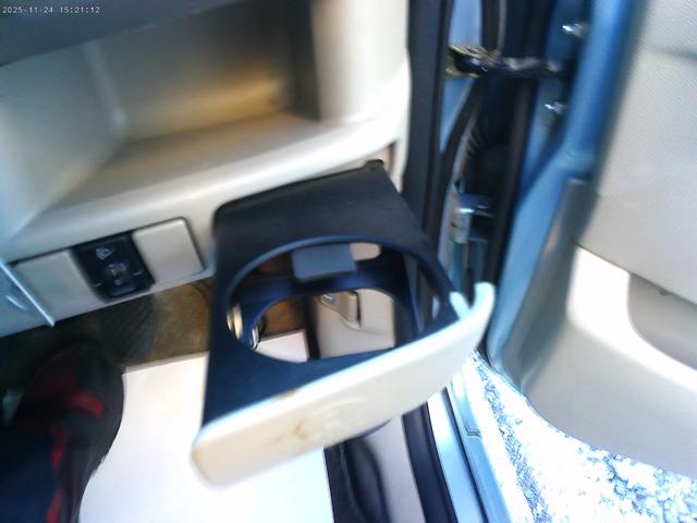 R2 i 5MTエアバッグドライブレコーダー リモコンキー ETC パワーステアリング エアコン 衝突安全ボディ パワウィンド ナビブルートゥース地デジテレビ 電動格納ドアミラー USBタイベル交換 ベース車(43枚目)