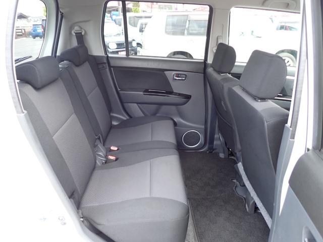 ワゴンＲスティングレー Ｘ　４ＷＤ　純正１４インチアルミ　ナビ　フルセグＴＶ　シートヒーター　Ｐスタート　Ｓキー（7枚目）