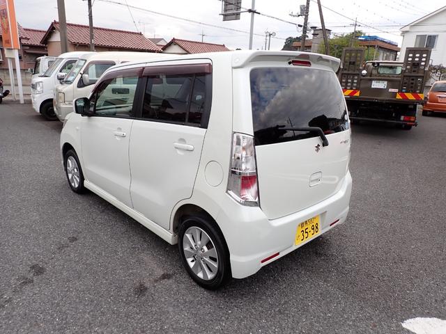 ワゴンＲスティングレー Ｘ　４ＷＤ　純正１４インチアルミ　ナビ　フルセグＴＶ　シートヒーター　Ｐスタート　Ｓキー（14枚目）