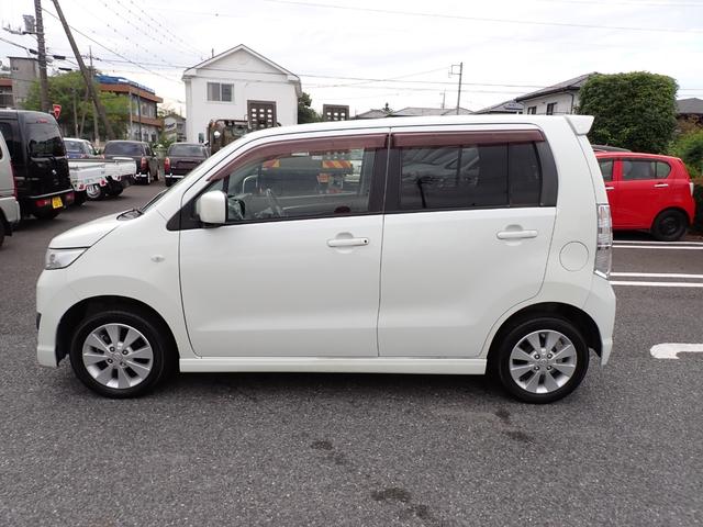 ワゴンＲスティングレー Ｘ　４ＷＤ　純正１４インチアルミ　ナビ　フルセグＴＶ　シートヒーター　Ｐスタート　Ｓキー（17枚目）