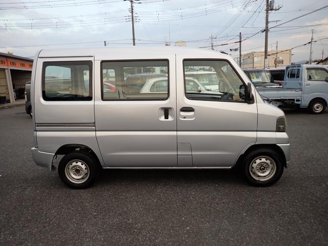 ミニキャブバン ＣＳ　フロア５速　エアコン　エアバッグ（15枚目）