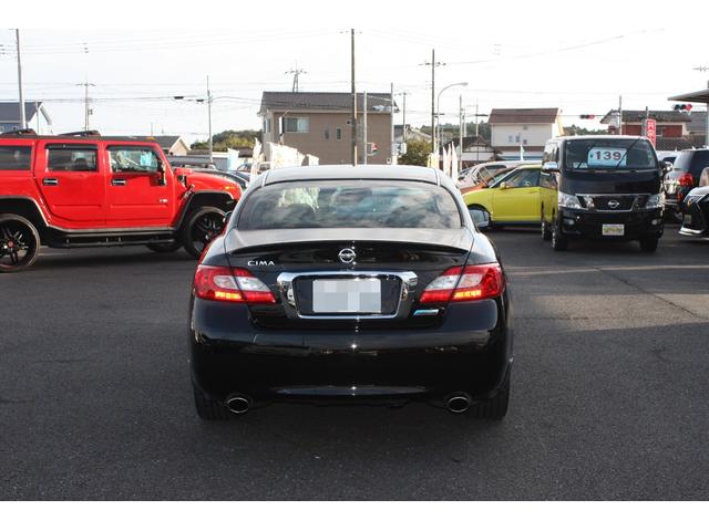 NISSAN CIMA HYBRID | 2012 | BLACK | 145000 km | details NISSAN CIMA HYBRID | 2012 | BLACK | 145000 km | details