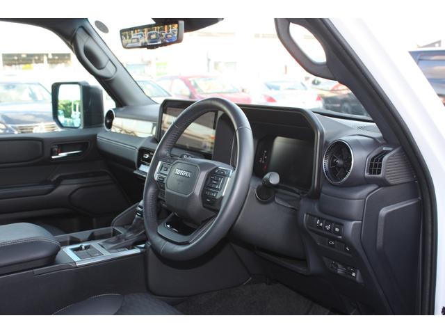 ランドクルーザー250 VX モデリスタ サンルーフ コーナーセンサ Pトランク Rカメラ 全周囲モニター Pシート レーンキープ USB プリクラッシュセーフティ ナビ LEDヘッド シートエアコン 3列シート 本革シート(2枚目)