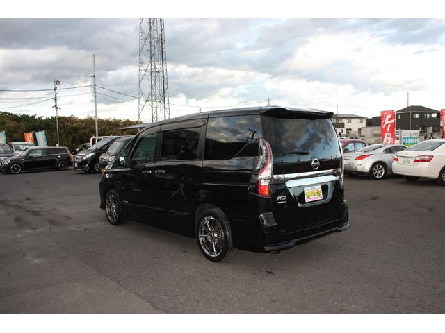 セレナ ハイウェイスターV プロパイロット 前後ソナー VDC リアオートエアコン 衝突被害軽減 オートハイビーム 車線逸脱防止 LEDライト 寒冷地仕様 盗難防止装置 オートクルーズコントロール インテリジェントキー 4WD(21枚目)