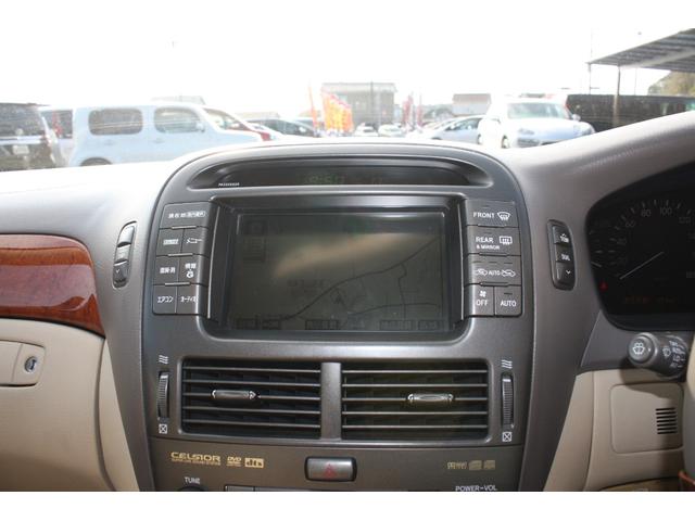 セルシオ Ａ仕様　エアコン　カーテンエアバッグ　キーレスキー　パワーステアリング　カセット　ＡＢＳ　ＥＳＣ　クルーズコントロール　パワーシート　衝突安全ボディ　セキュリティアラーム（7枚目）