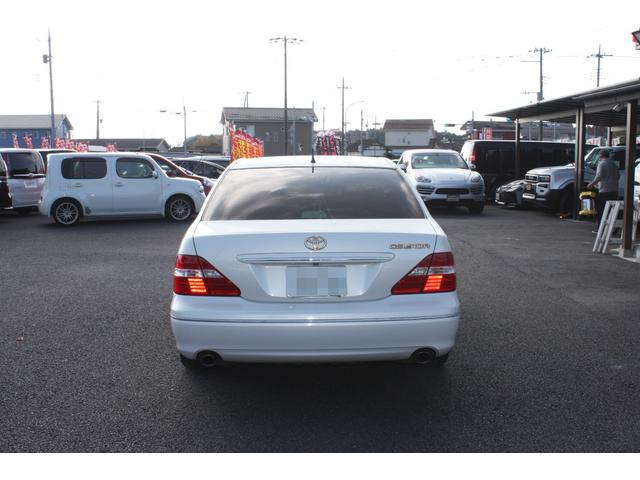 セルシオ Ａ仕様　エアコン　カーテンエアバッグ　キーレスキー　パワーステアリング　カセット　ＡＢＳ　ＥＳＣ　クルーズコントロール　パワーシート　衝突安全ボディ　セキュリティアラーム（15枚目）