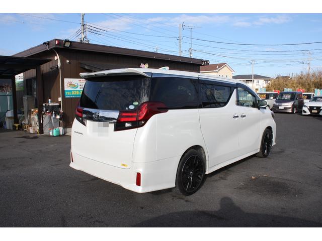 アルファード 2.5S クリソナ Wエアコン 盗難防止システム 横滑り防止 パワーステアリング LEDランプ 衝突安全ボディ キーレスエントリー エアバック WエアB フルフラット ABS 3列シート サイドエアバック(17枚目)