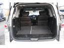 広々としたラゲッジスペース。腕や腰に負担掛からない高さです。もちろん後部座席を倒せばさらに荷物がはいりますよ。