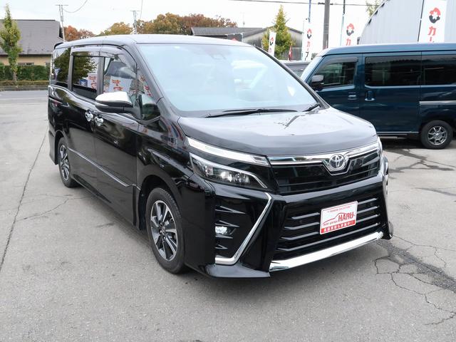 ヴォクシー ＺＳ　煌ＩＩＩ　セーフティセンス　１０インチナビ　クリアランスソナー　　１２．１型後席モニター　Ｂｌｕｅｔｏｏｔｈ接続　フルセグ　純正１６アルミ　ＥＴＣ２．０　ドラレコ　ワンオーナー　禁煙車　バックカメラ（7枚目）