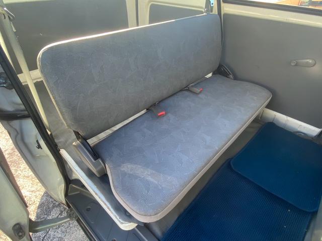 クリッパーバン ＤＸ　パワーステアリング　エアバック　ＥＴＣ搭載　スタッドレスタイヤ　社外オーディオＤＶＤ　ＣＤ付　積載量３５０ｋｇ　車検対応エアコン（21枚目）