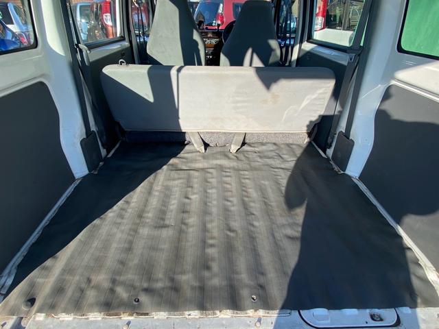 クリッパーバン ＤＸ　パワーステアリング　エアバック　ＥＴＣ搭載　スタッドレスタイヤ　社外オーディオＤＶＤ　ＣＤ付　積載量３５０ｋｇ　車検対応エアコン（22枚目）