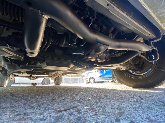 クリッパーバン ＤＸ　パワーステアリング　エアバック　ＥＴＣ搭載　スタッドレスタイヤ　社外オーディオＤＶＤ　ＣＤ付　積載量３５０ｋｇ　車検対応エアコン（29枚目）