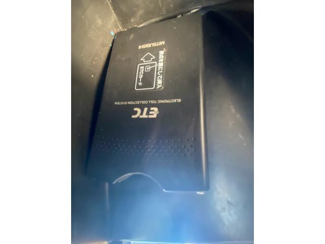 クリッパーバン ＤＸ　パワーステアリング　エアバック　ＥＴＣ搭載　スタッドレスタイヤ　社外オーディオＤＶＤ　ＣＤ付　積載量３５０ｋｇ　車検対応エアコン（33枚目）