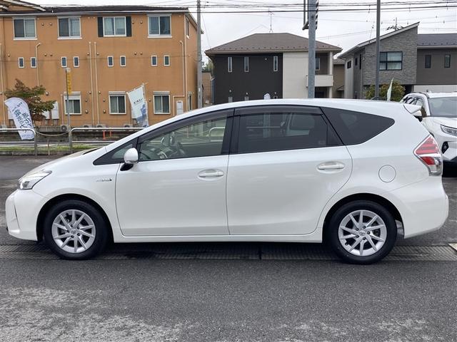 プリウスα S スマキ- 整備点検記録簿 リモコンキー 横滑り防止装置付き PW Bカメラ ナビ・TV ABS付き アルミホイール 1セグTV メモリーナビゲーション パワーステアリング 運転席エアバッグ イモビ(3枚目)